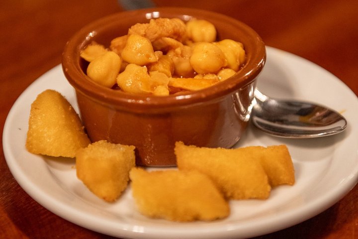 Madrid Tapas & Wine Tasting Food Tour – Small Group Local Bars