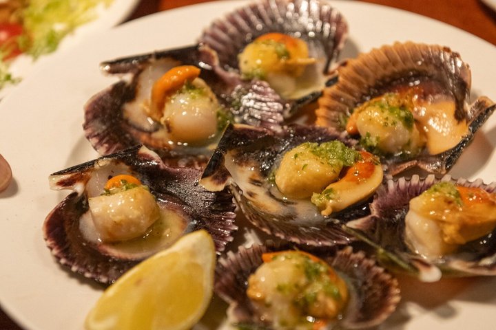 Madrid Tapas & Wine Tasting Food Tour – Small Group Local Bars