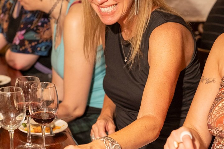 Madrid Tapas & Wine Tasting Food Tour – Small Group Local Bars