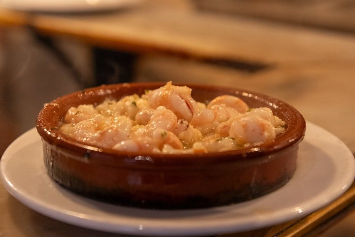 Madrid Tapas & Wine Tasting Food Tour – Small Group Local Bars
