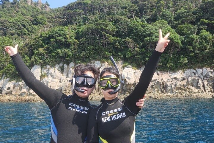 Premium Boat Snorkeling Adventure at Seopseom Island, Jeju