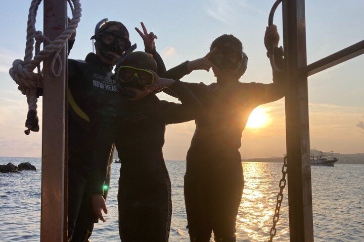 Premium Boat Snorkeling Adventure at Seopseom Island, Jeju