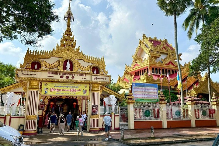 Private Tour of George Town Penang with Guiding