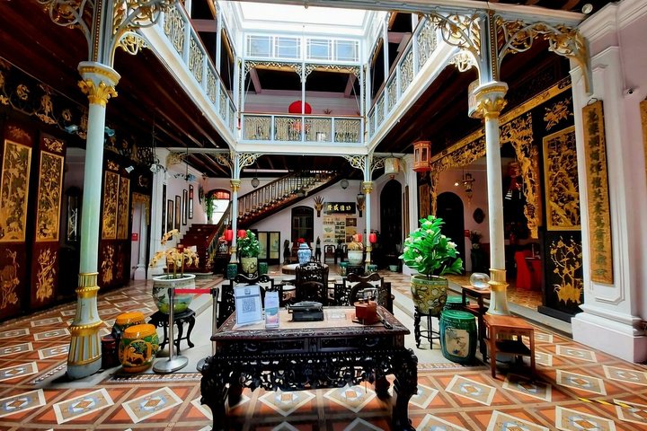 Private Tour of George Town Penang with Guiding