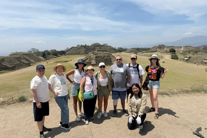 Monte Alban Full Experience for 3 Hours with Admission Included