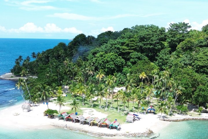Isla Mamey All Inclusive Private Tour