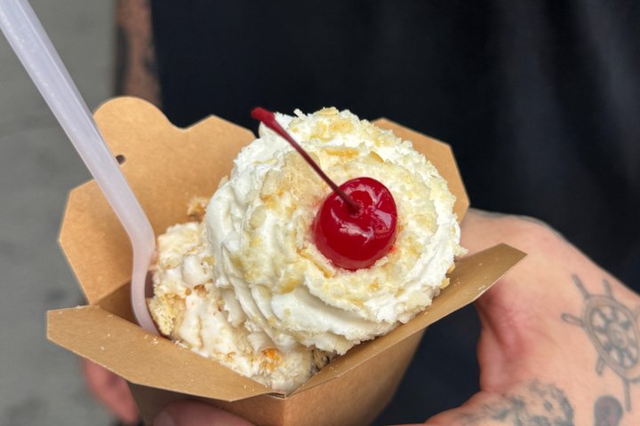 Chef-Led Brooklyn Street-Food Tour in Williamsburg & Greenpoint