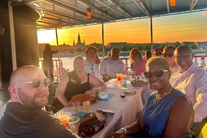 New Orleans Steamboat Natchez Jazz Cruise with Dinner Option