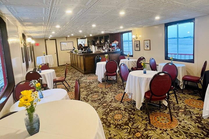 New Orleans Steamboat Natchez Jazz Cruise with Dinner Option