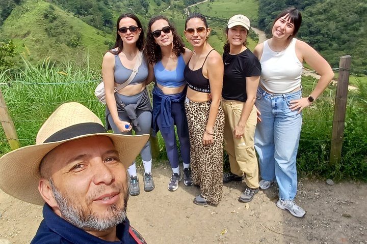 Private Tour Charm of Cocora Valley Salento and Philandia