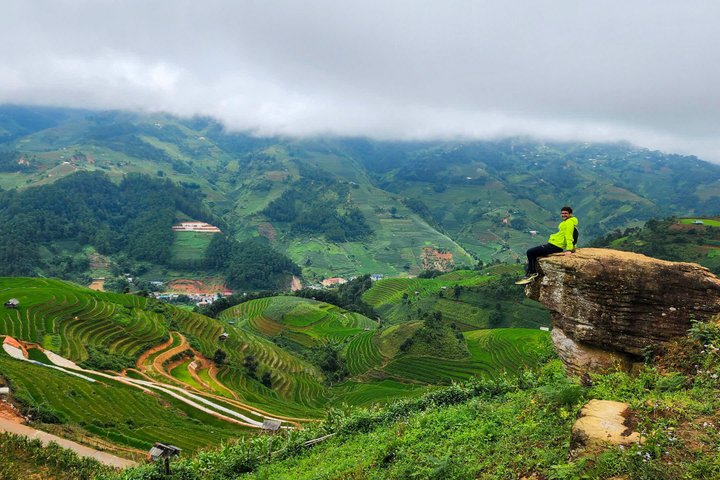 Mu Cang Chai Scenic Car Tour with Local Guide & Beeswax Painting