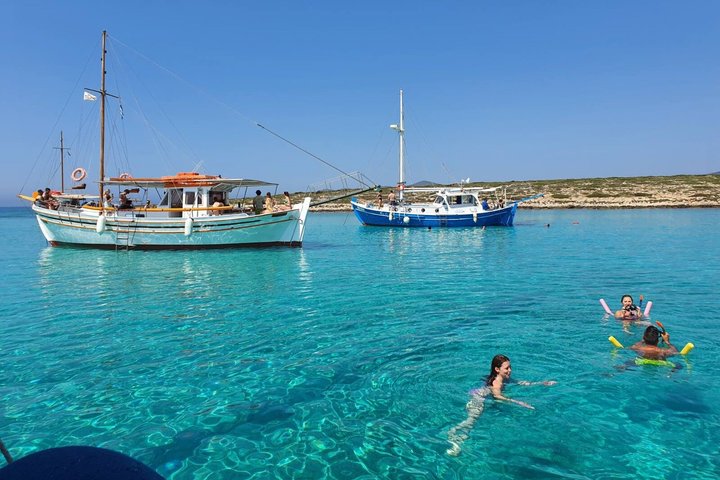 Naxos Blue Lagoon-Cave-Natural Clay Mud-bath -Piso Livadi Shared