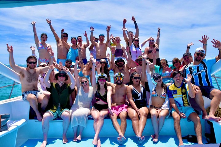 Sand-Bar Punta Cana Party Boat unlimited drinks, snorkeling Vibes