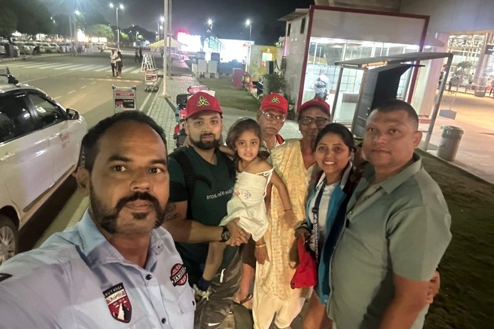 Private One-Way Transfer: Jodhpur to Jaisalmer by AC Car
