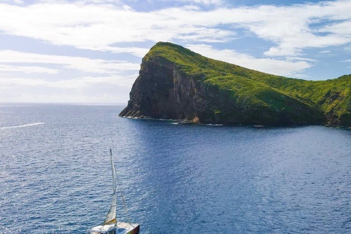Catamaran to Ile aux Gabriel, Coin de Mire, Ile Plat and Transfer