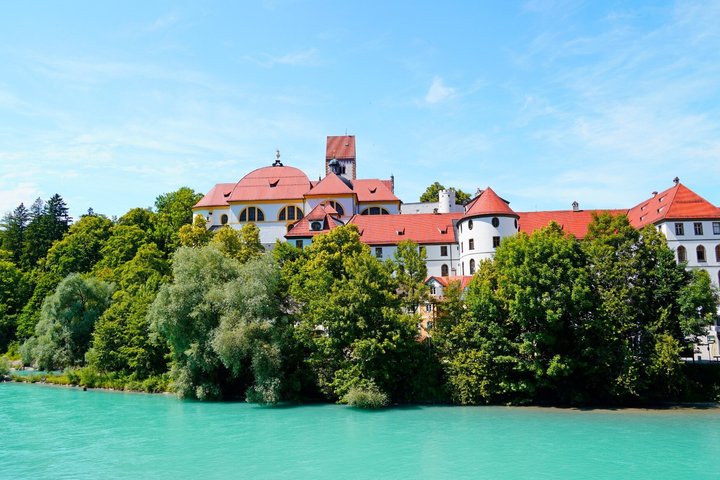 Neuschwanstein Castle Skip the Line Audio Guided Ticket