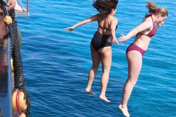 3 Island Luxury Cruise with 4 Swimming Stops with Captain Morgan