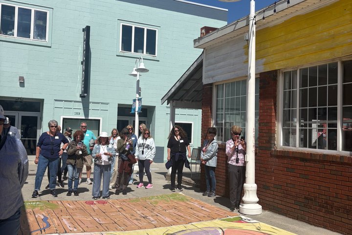 Carolina Beach History and Mural Walking Tour ( TUESDAYS!)