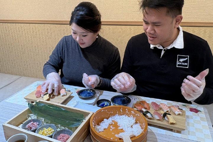 Osaka Sushi Making Class – Hands-On Nigiri & Rolls (Same-Day OK)