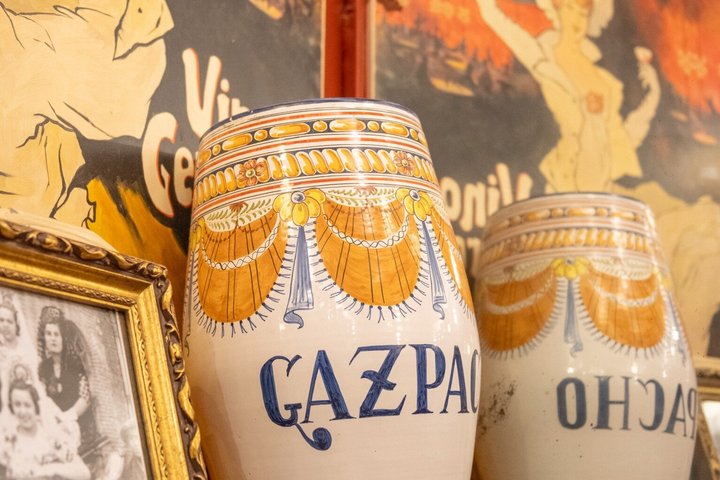 Madrid Tapas & Wine Tasting Food Tour – Small Group Local Bars