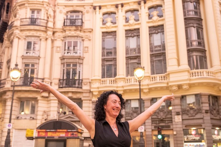 Madrid Tapas & Wine Tasting Food Tour – Small Group Local Bars