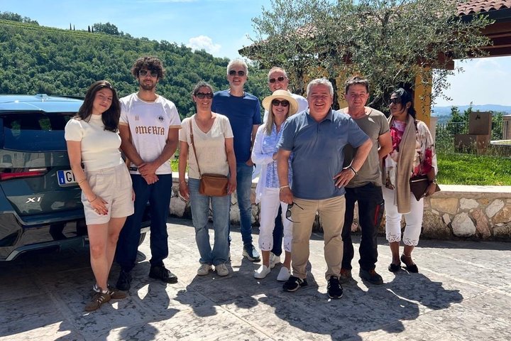 Grand tour of Valpolicella : Amarone focus, 2 Wineries and Lunch