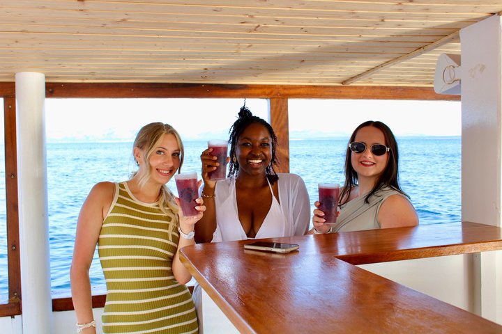 Sunset Cruise in Alcudia with Tapas & Swimming