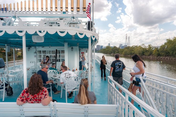 Nashville Riverboats Sightseeing Cruise