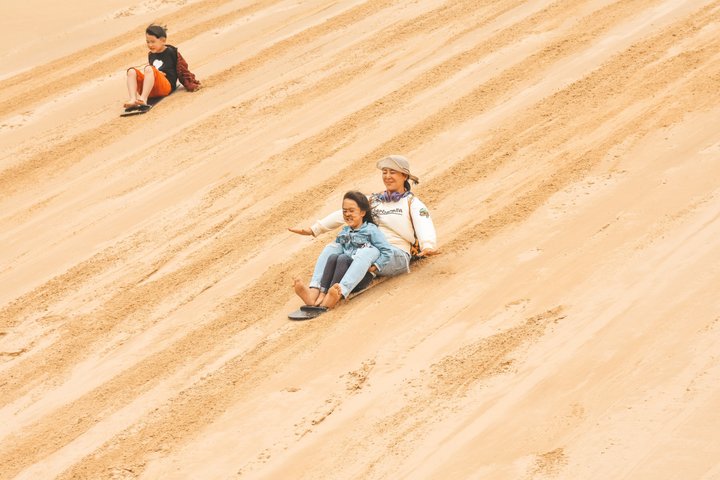 Unlimited Sandboarding Adventure
