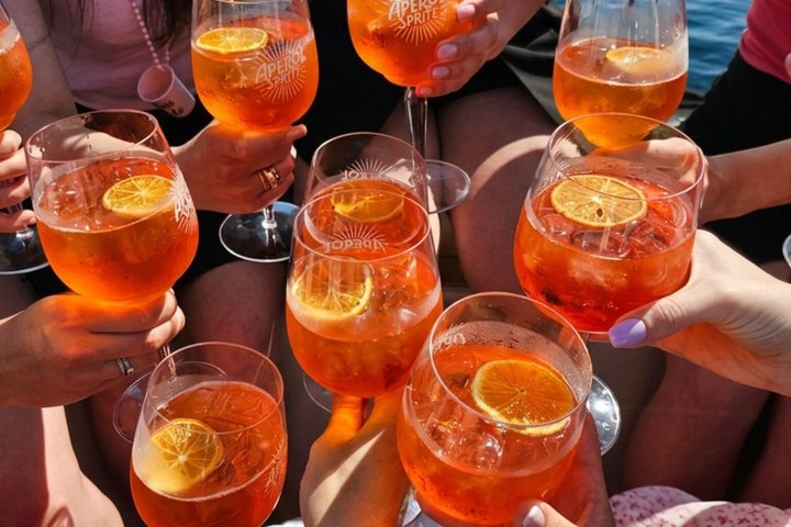 Zadar: 3 Islands Luxury Boat Tour with Aperol Spritz & Snorkeling