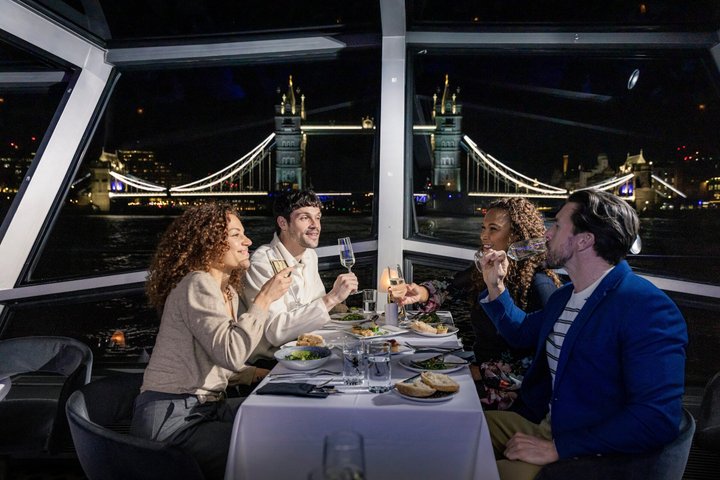London Dinner Cruise on the Thames River