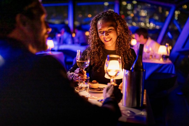 London Dinner Cruise on the Thames River