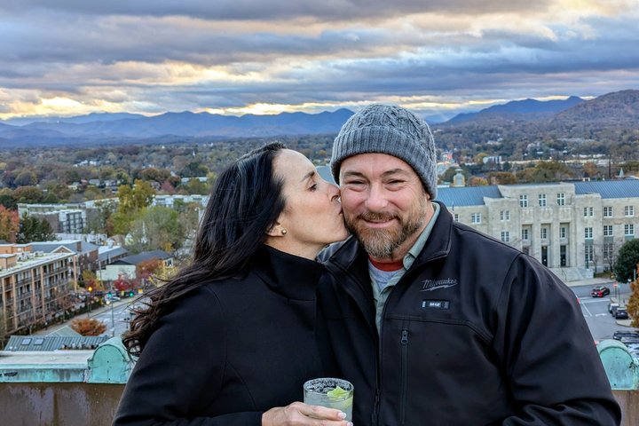 Asheville Rooftop Sunset Tour with Cocktails and Mountain Views
