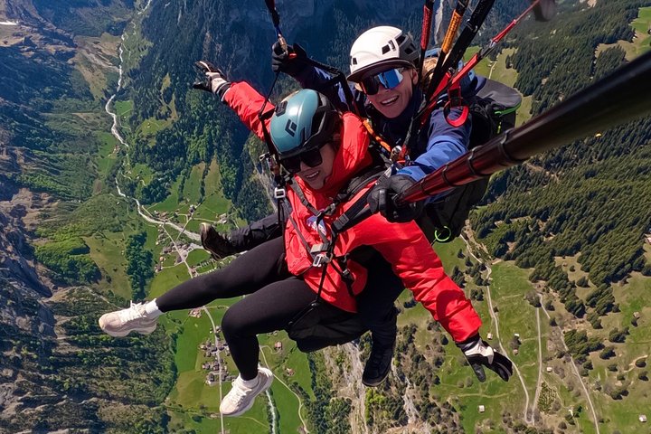 Mürren Lauterbrunnen: Paragliding Panorama Tandem Flights