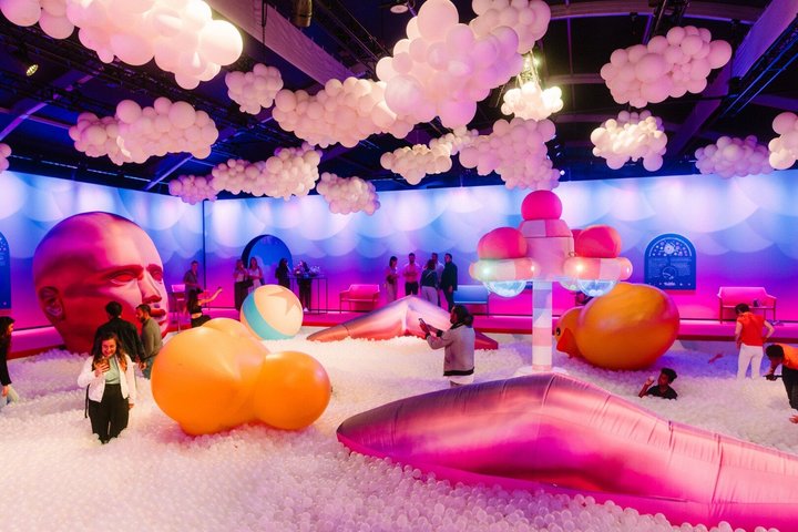 Bubble Planet Immersive Interactive Experience in Washington DC