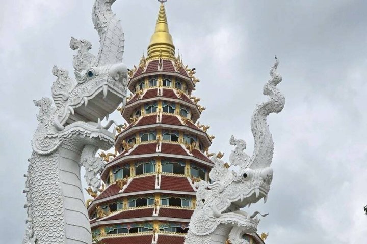 Customizable Private Day Tour of Chiang Rai Highlights