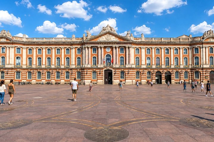Toulouse Private & Personalized Tour - Highlights & Hidden Gems