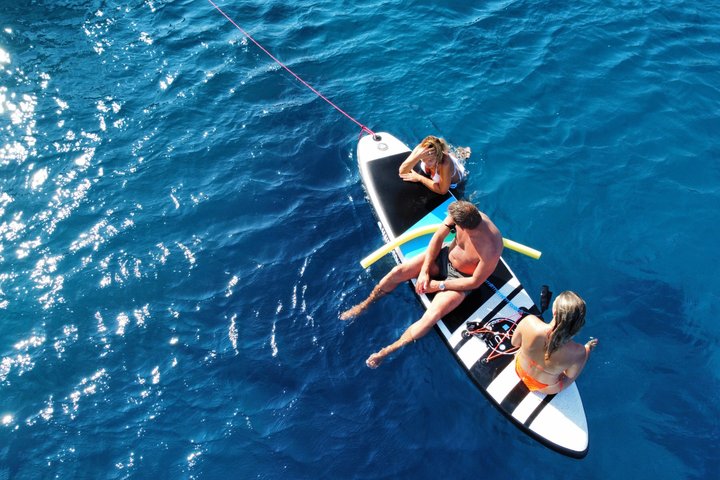 All Inclusive Catamaran Escape with Lunch and Drinks