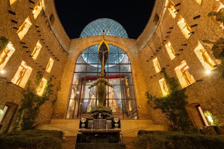 Figueres Dalí Theatre and Museum Entry Ticket