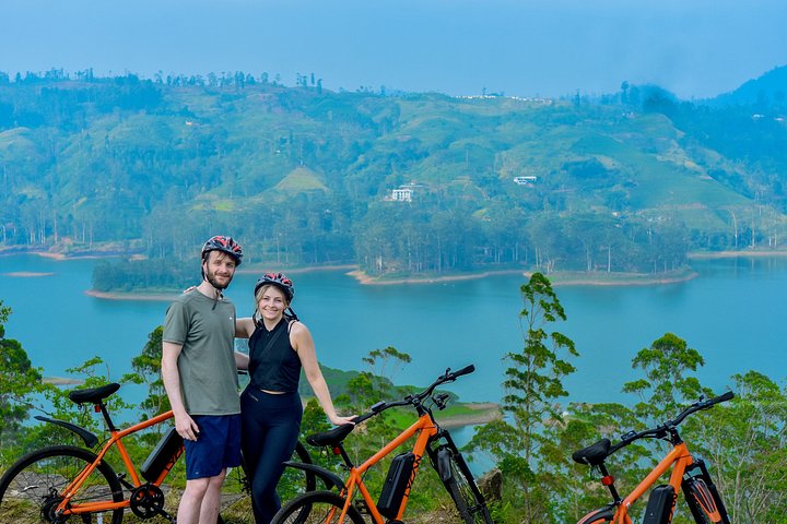Tea Loops E-Biking