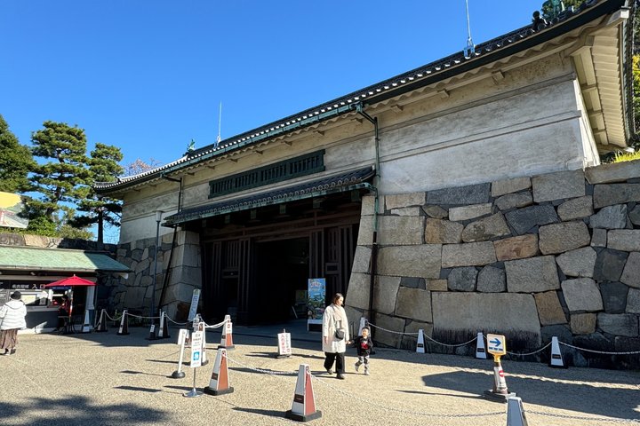 Nagoya: Tokugawa Garden and Nagoya Castle Samurai Heritage Tour