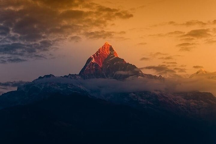 "Guided Exploration of 7 Iconic Natural & Spiritual Landmarks"