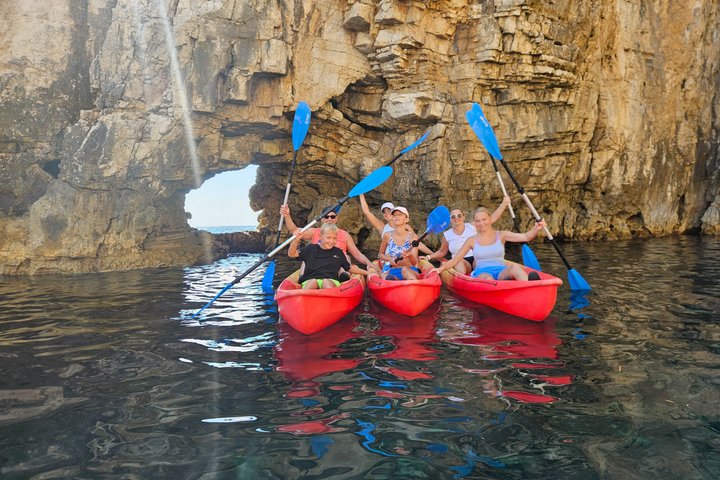 Pula Kayak Tour: Hidden Beaches, Snorkeling & Cliff Jump