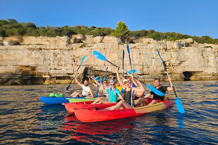 Pula Kayak Tour: Hidden Beaches, Snorkeling & Cliff Jump