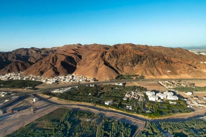 Experience History of Uhud Trail By E Bike in Madinah