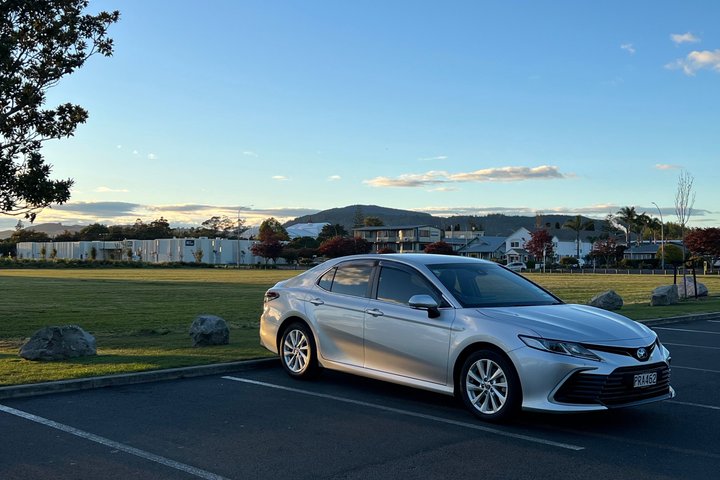 Premium Private Transfer From Hamilton To Auckland Airport