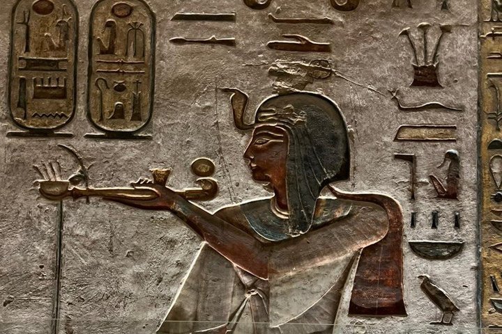 Private Day Trip to Luxor from Hurghada and Valley of the Kings