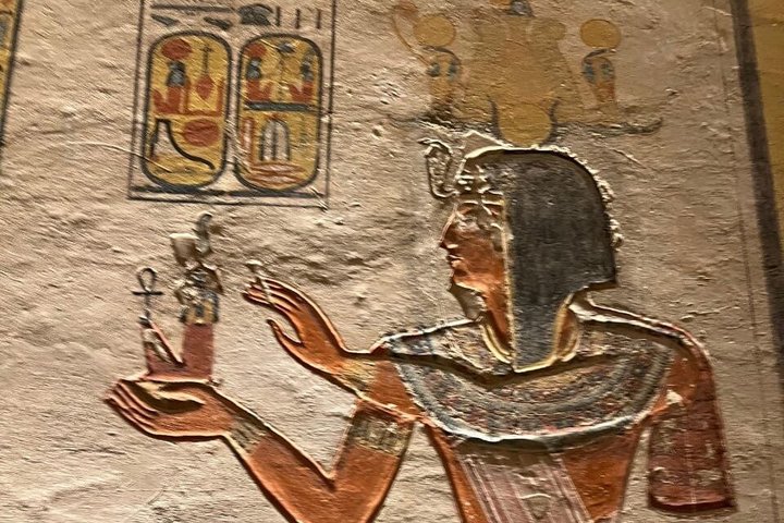 Private Day Trip to Luxor from Hurghada and Valley of the Kings