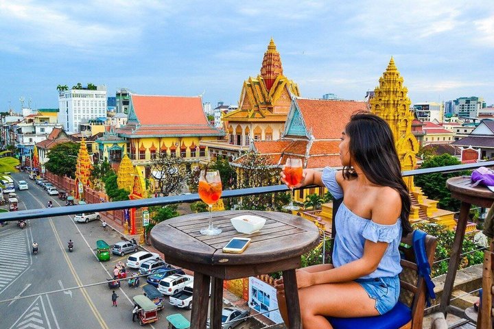 Luxury Angkor Wat Private Tours & Professional Photography