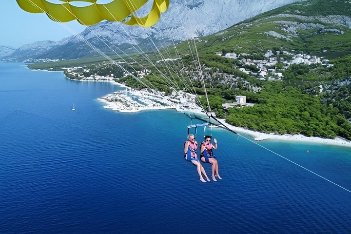 Parasailing Adventure in Makarska by MPL Nautika